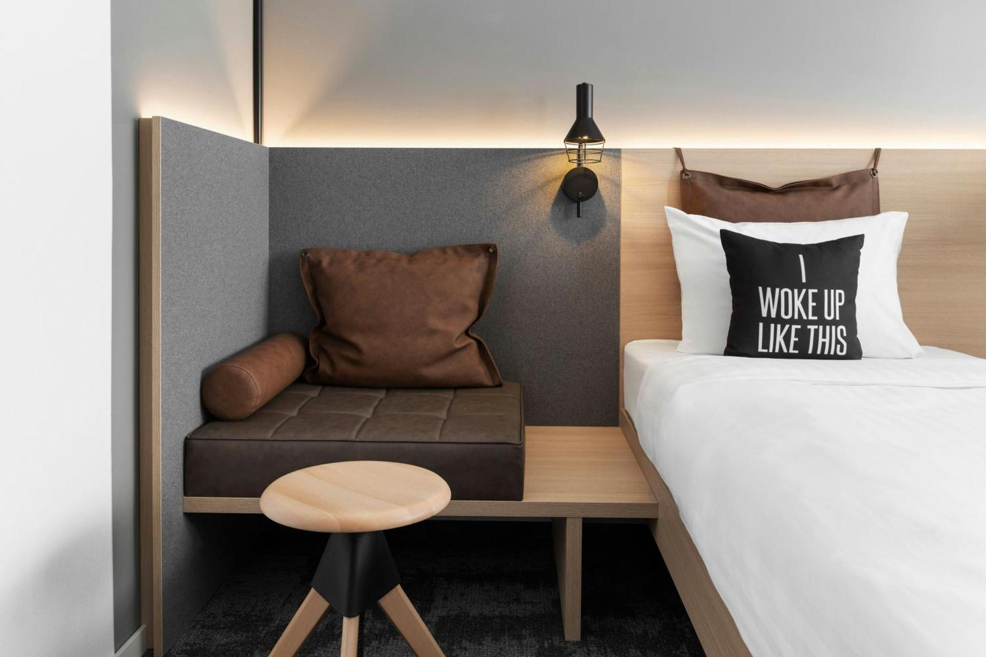 Camera Moxy Sleeper Doppia con Letti Singoli